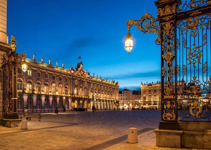 Le Perchoir De Picasso Gare Cosy Sous Les Toits 3 Pers דירה נאנסי